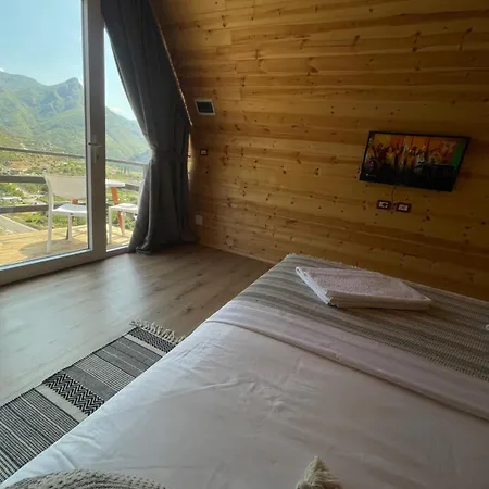 Campismo de Luxo Panorama Koman